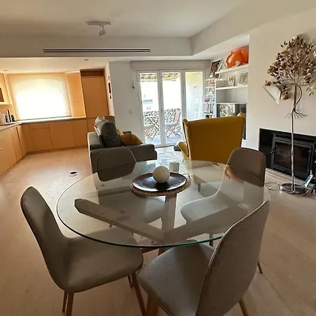 1 Bedroom With A Pool - 5 Min Carcavelos Surf - Lisbon Train 15 Min Apartment
